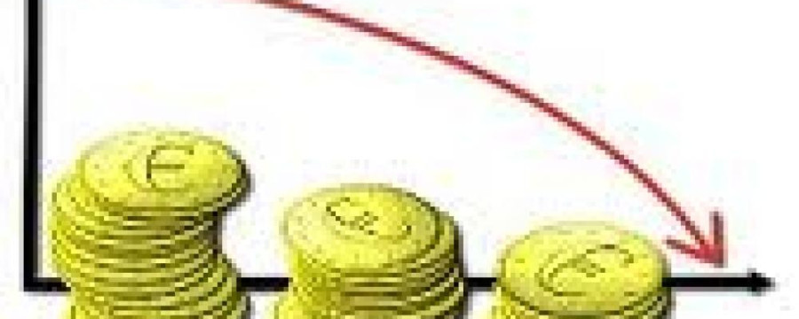 Com baixa arrecadação e mais gastos, governo desiste de cumprir meta fiscal